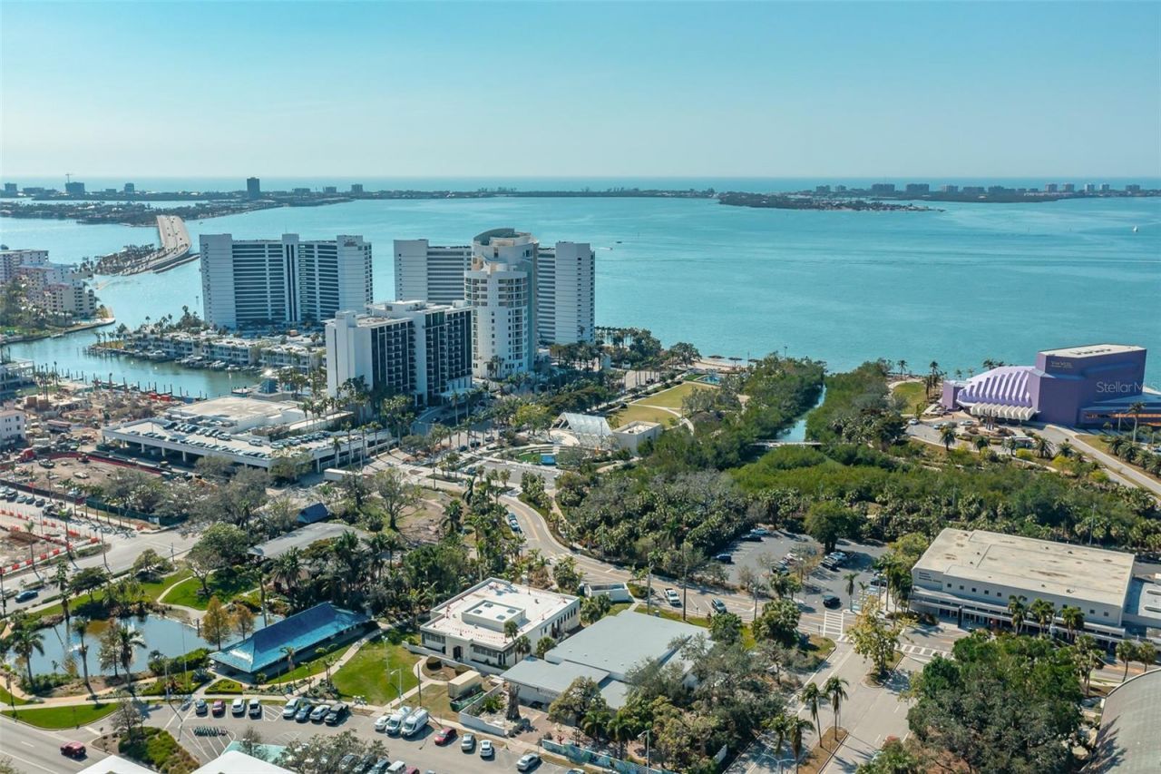 800 N Tamiami Trail, Unit 815, Sarasota, FL 34236 Photo