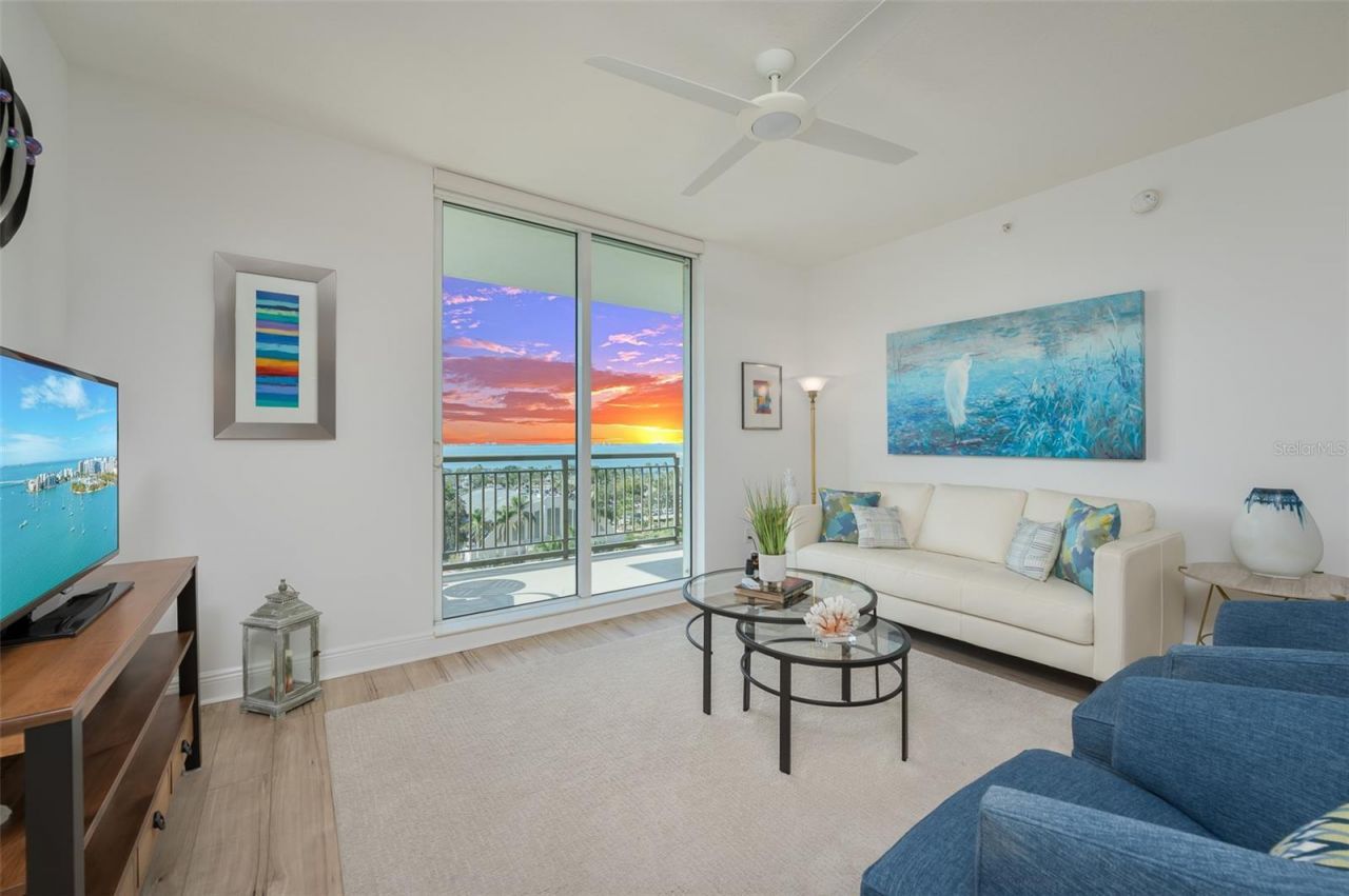 800 N Tamiami Trail, Unit 815, Sarasota, FL 34236 Photo