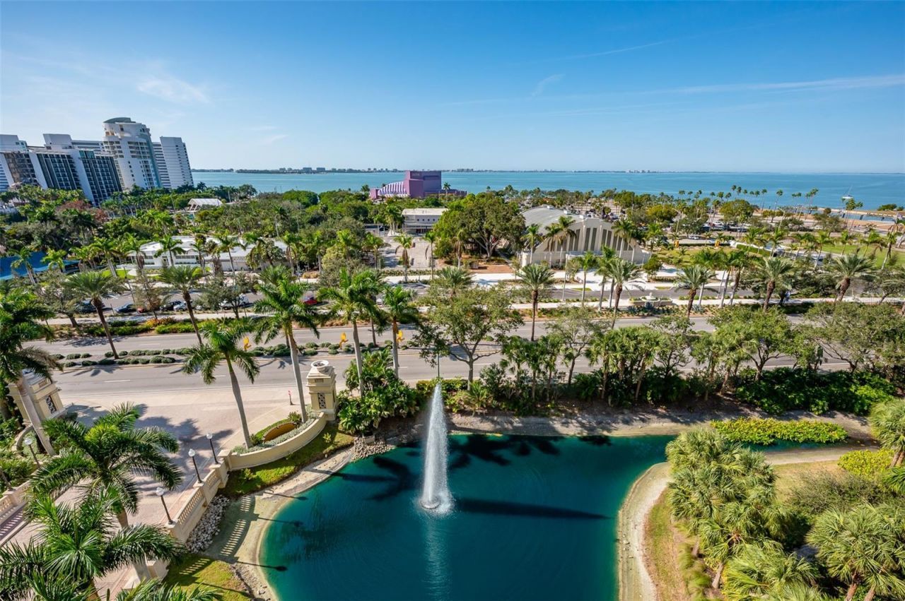 800 N Tamiami Trail, Unit 815, Sarasota, FL 34236 Photo