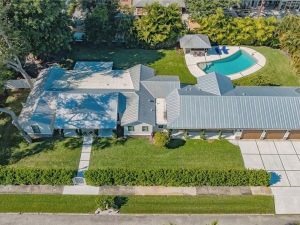 3606 PALONIA COURT, SARASOTA, FL 34239