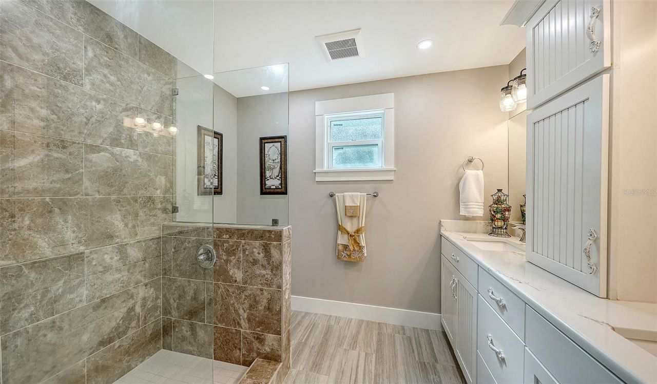 3606 Palonia Court, Sarasota, FL 34239 Photo