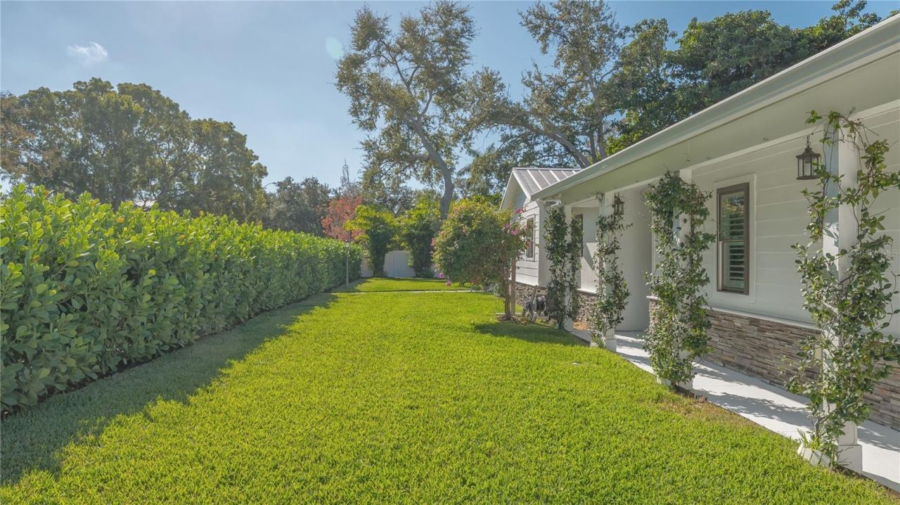 3606 Palonia Court, Sarasota, FL 34239 Photo