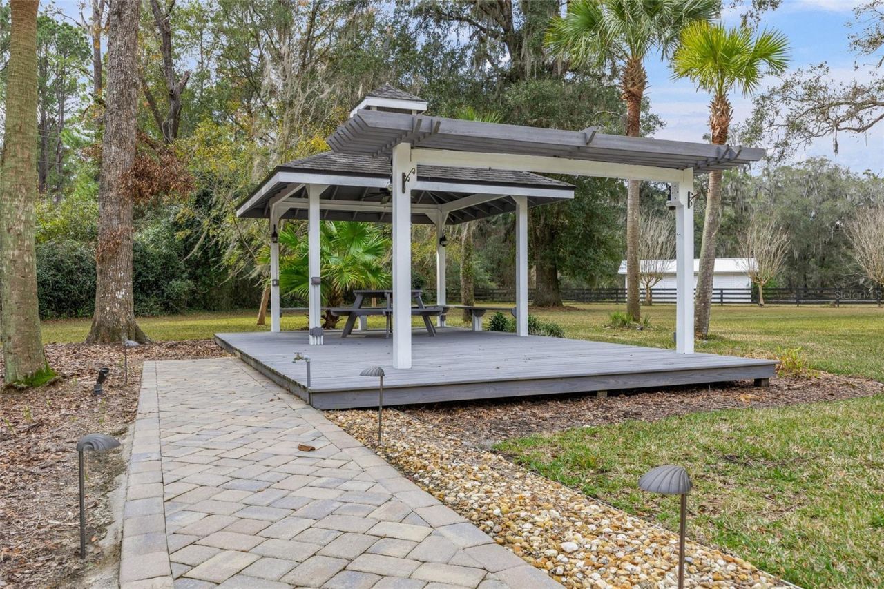12003 NW 112th Avenue, Alachua, FL 32615 Photo