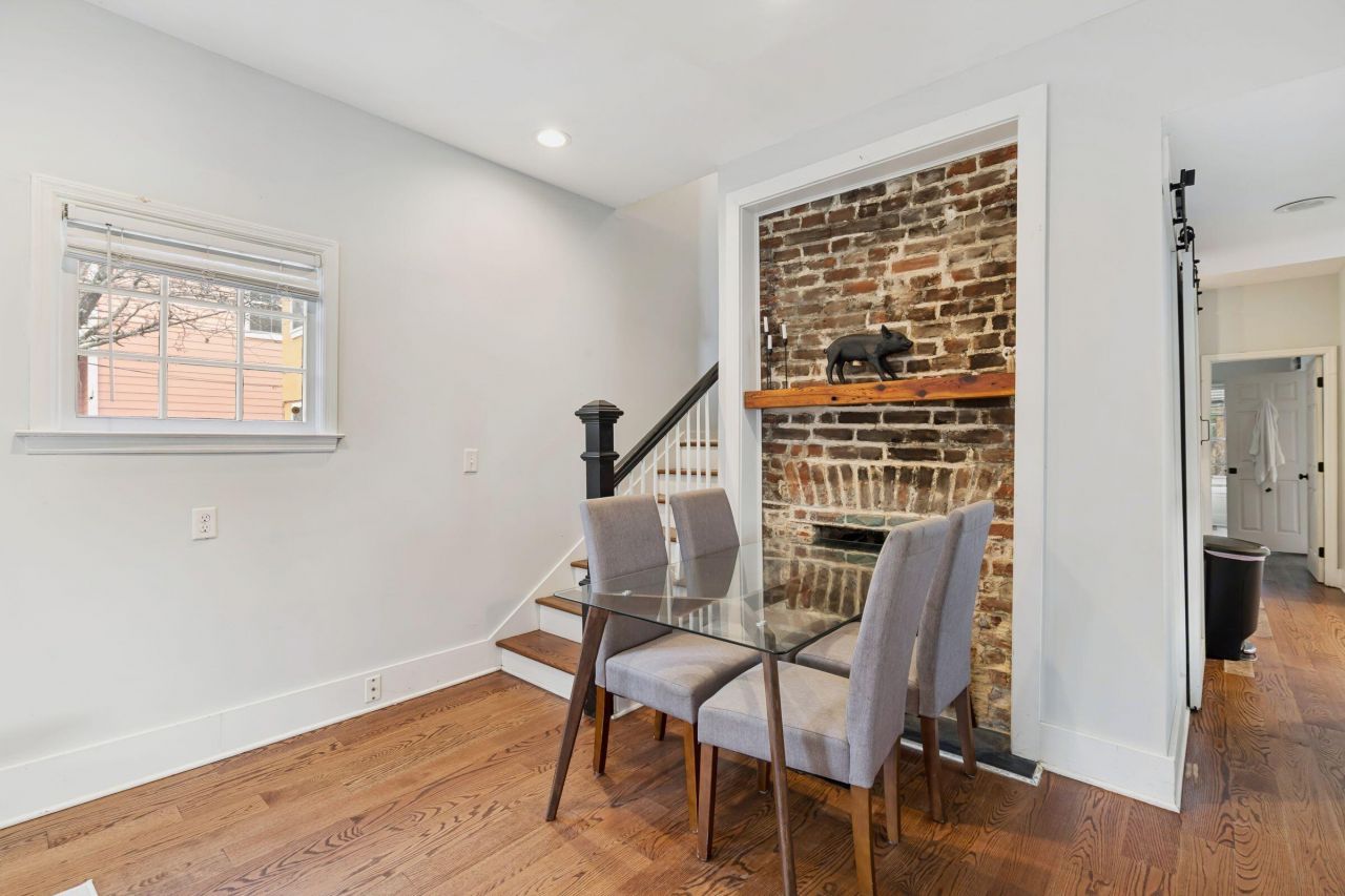 78 America Street Photo 13