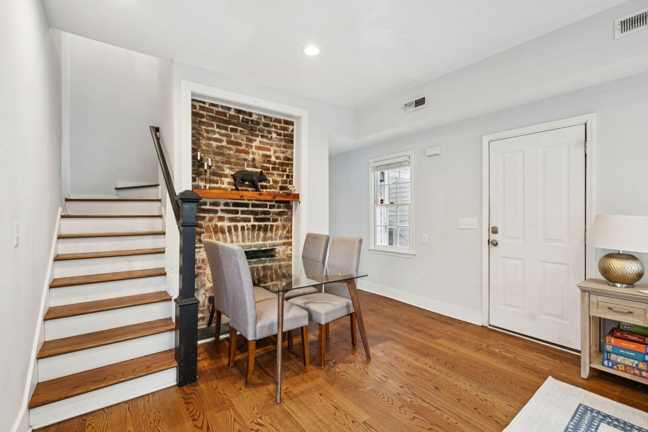 78 America Street Photo 14