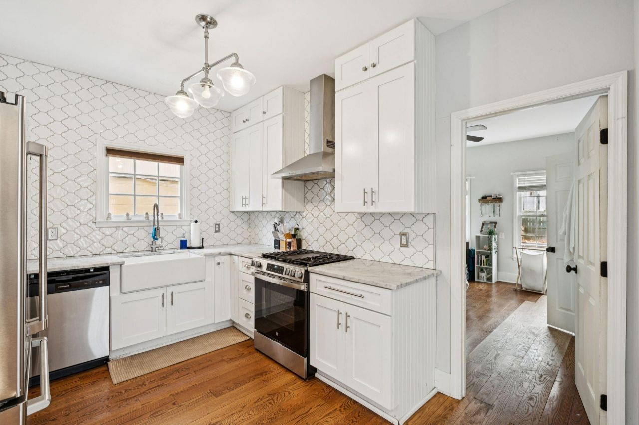 78 America Street Photo 7