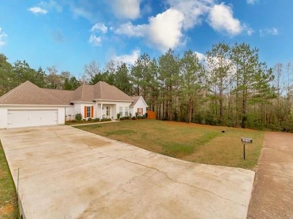 18409 GALLATIN Drive, Loranger, LA 70446