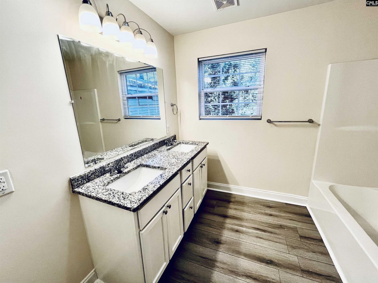 1301 Winterwood Road  Photo 30