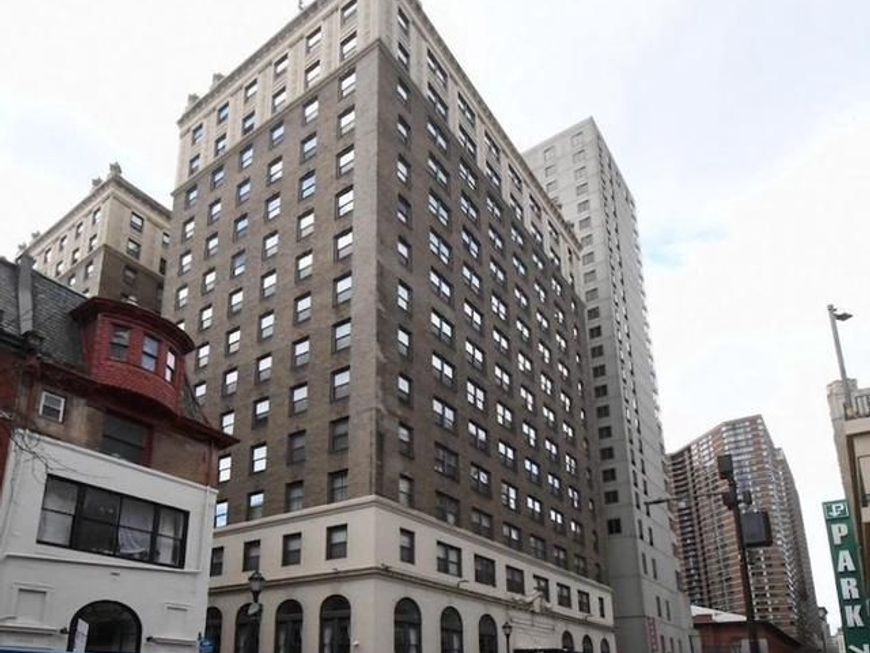 1324 Locust Street, Unit 1529, Philadelphia, PA 19107 Main Photo