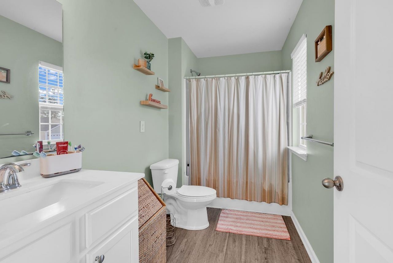 317 Truce St. Photo 14