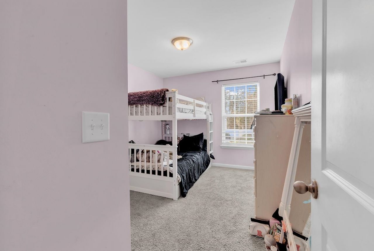 317 Truce St. Photo 15