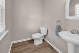 317 Truce St. photo 4