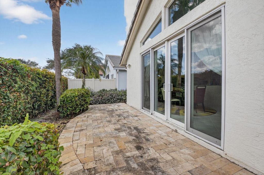 6165 Bay Isles Drive, Boynton Beach, FL 33437 Photo