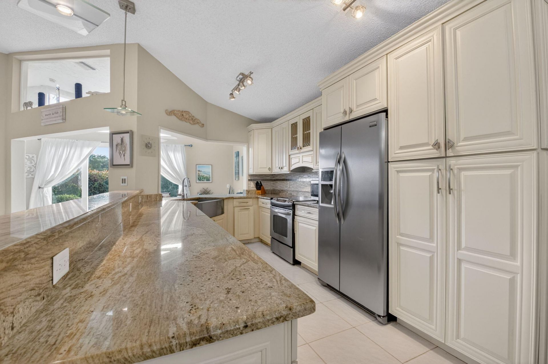 6165 Bay Isles Drive, Boynton Beach, FL 33437 Photo