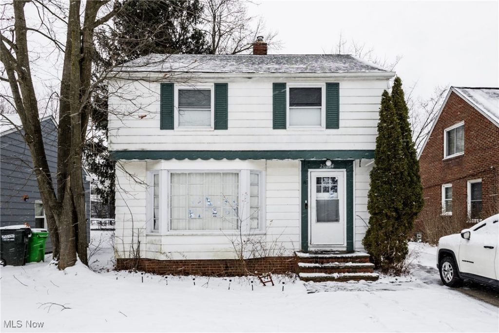 20604 Kings Highway, Shaker Heights, OH 44122 Main Photo