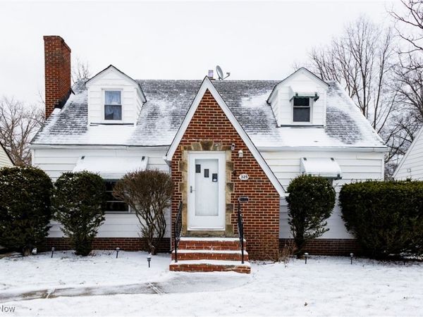 325 E 264th Street, Euclid, OH 44132
