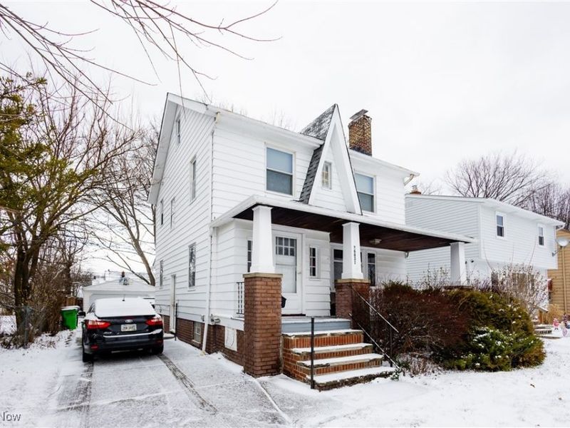 26831 Shoreview Avenue, Euclid, OH 44132 Photo 2