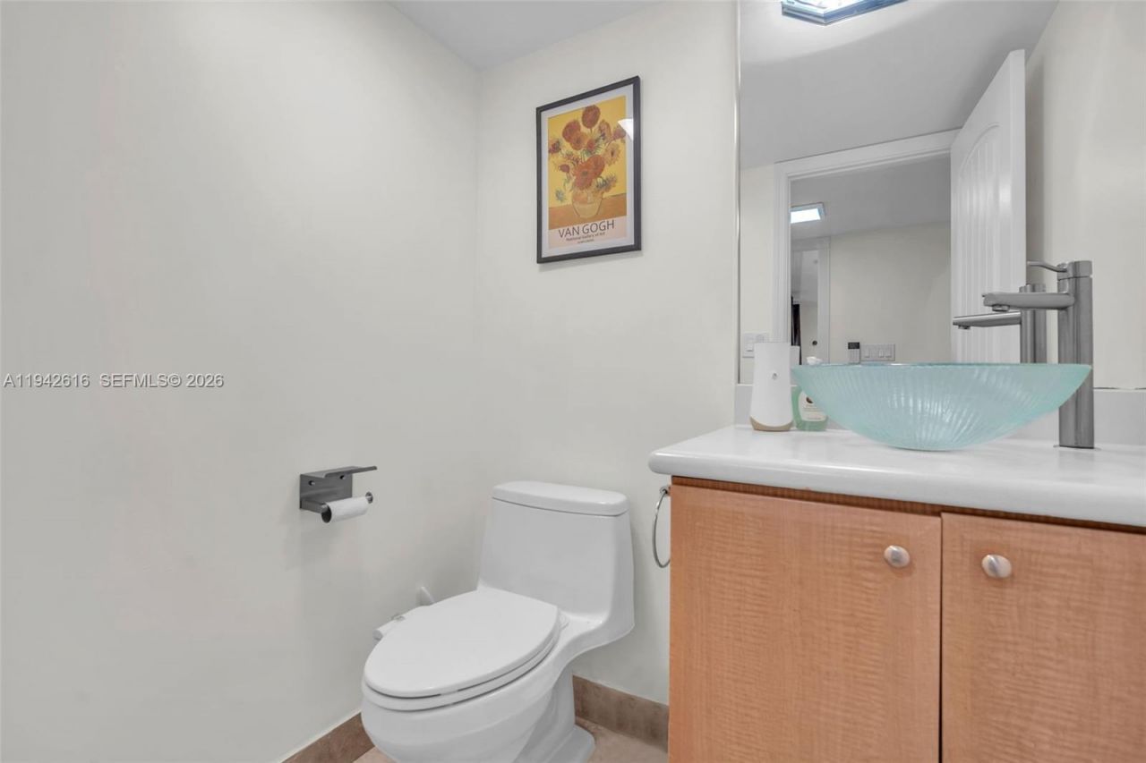 107 Heatherbrook Way, Unit 145, Hollywood, FL 33021 Photo