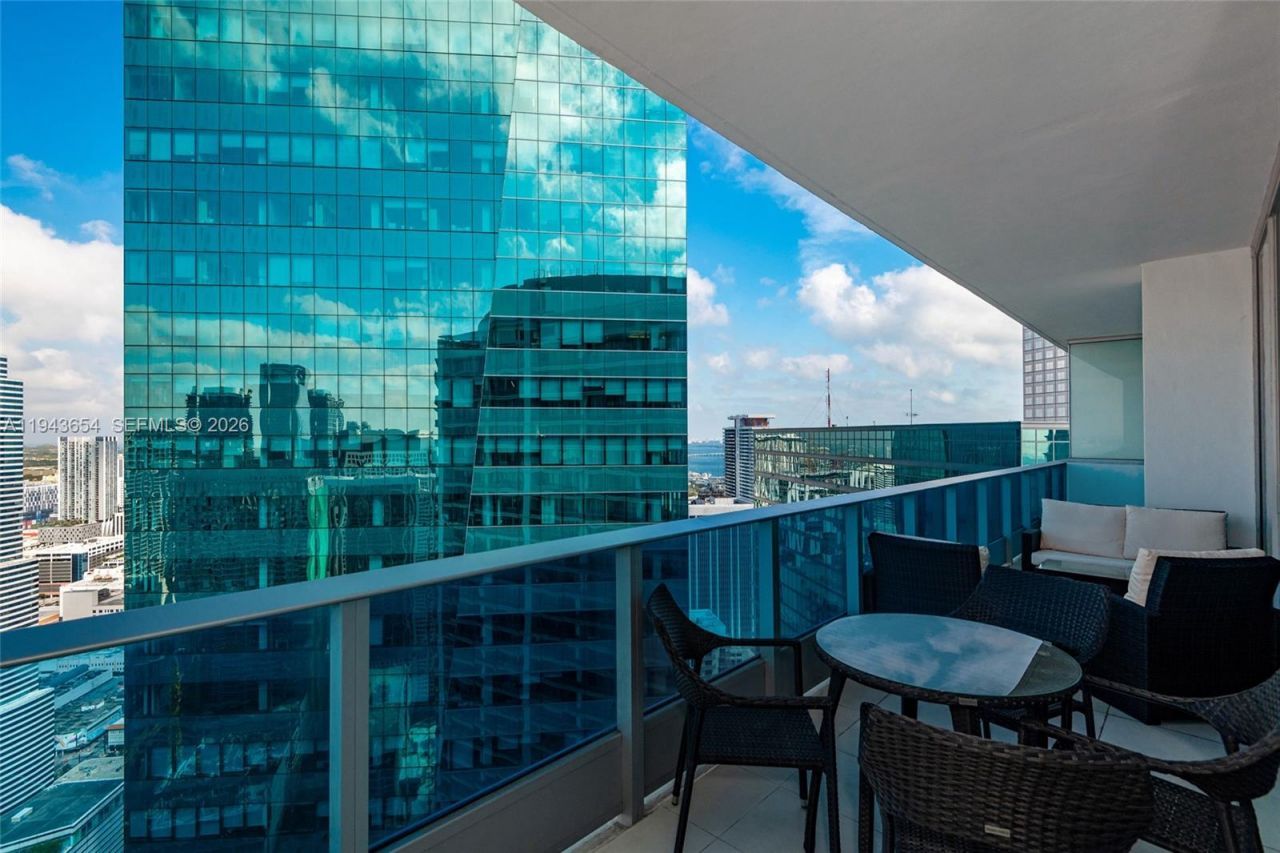 200 Biscayne Boulevard Way, Unit 5109, Miami, FL 33131 Photo