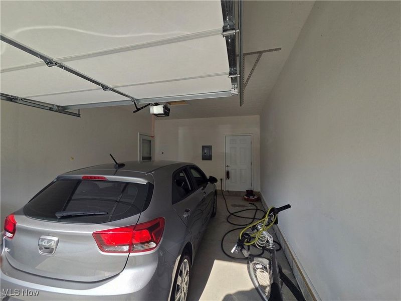 654 Treadway Boulevard, Sheffield Lake, OH 44054 Photo 17