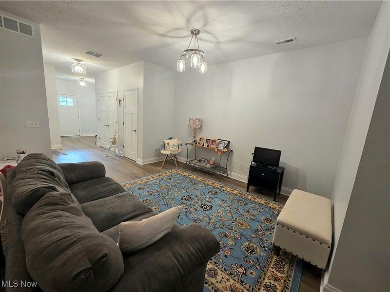 654 Treadway Boulevard, Sheffield Lake, OH 44054 Photo 4