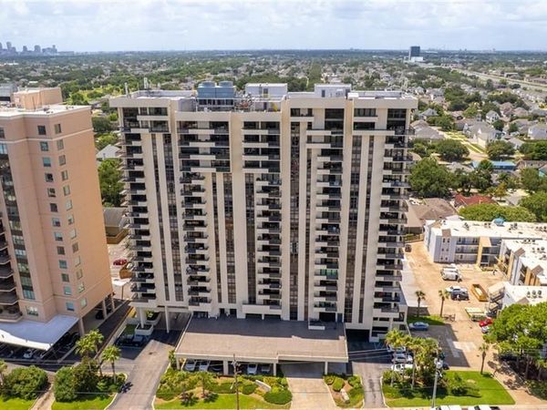 300 LAKE MARINA Avenue, Unit 14DBW, New Orleans, LA 70124