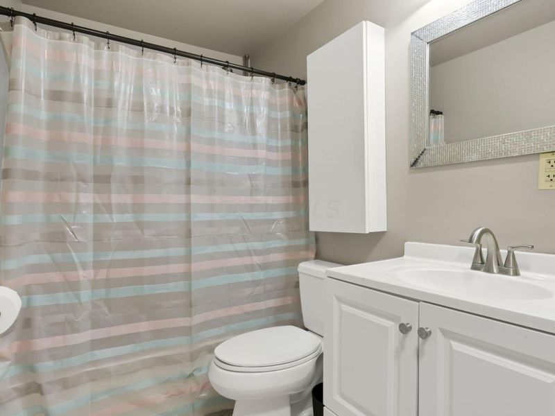 101 Fieldpoint Road, Heath, OH 43056 Photo 18