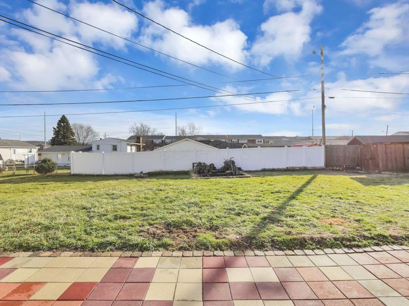 101 Fieldpoint Road, Heath, OH 43056 Photo 29