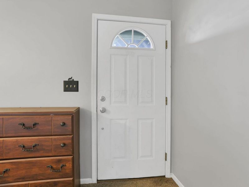 101 Fieldpoint Road, Heath, OH 43056 Photo 5