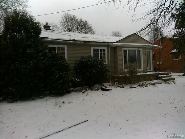 3710 Kellar Avenue, Flint, MI 48504
