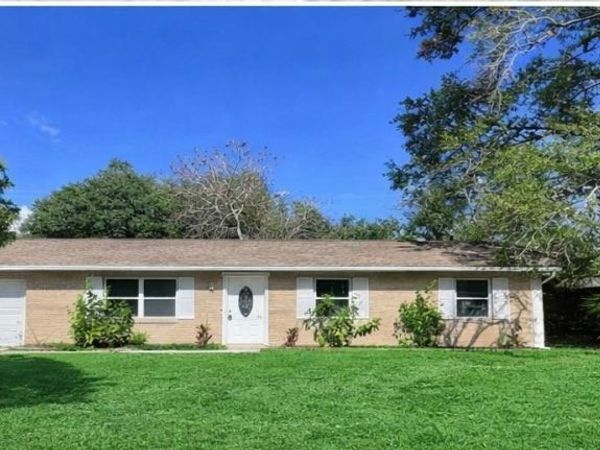 27319 DALE AVENUE, BROOKSVILLE, FL 34602