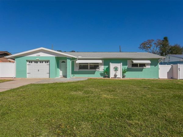 11381 70TH TERRACE, SEMINOLE, FL 33772