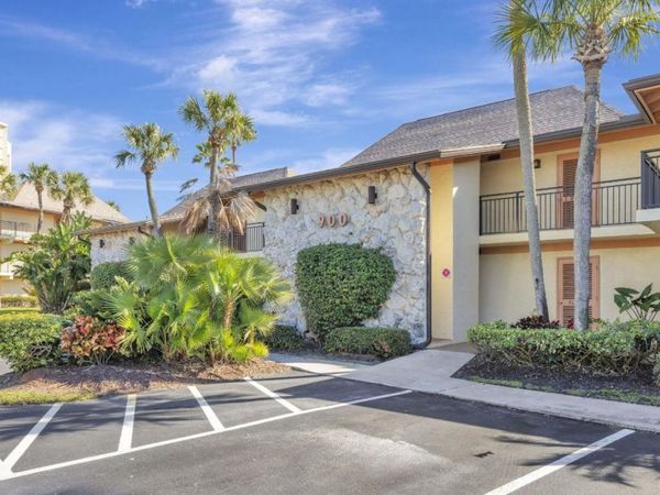 2400 S Ocean Drive, Unit 925, Fort Pierce, FL 34949