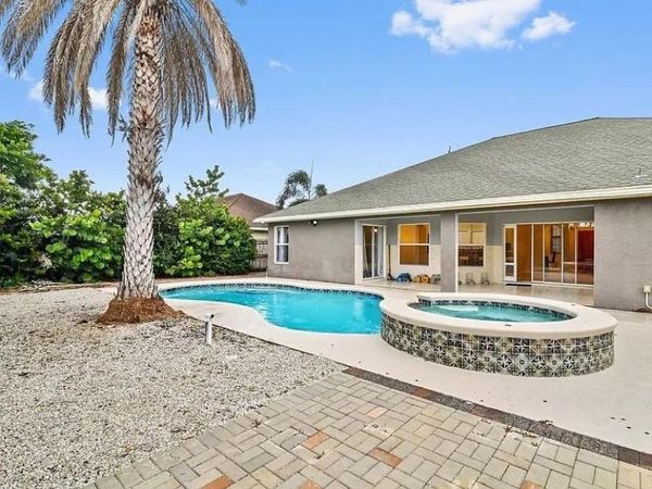 602 SW Mccall Road, Port St. Lucie, FL 34953