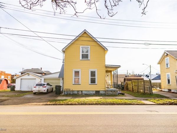 210 W 4th Street, Dover, OH 44622