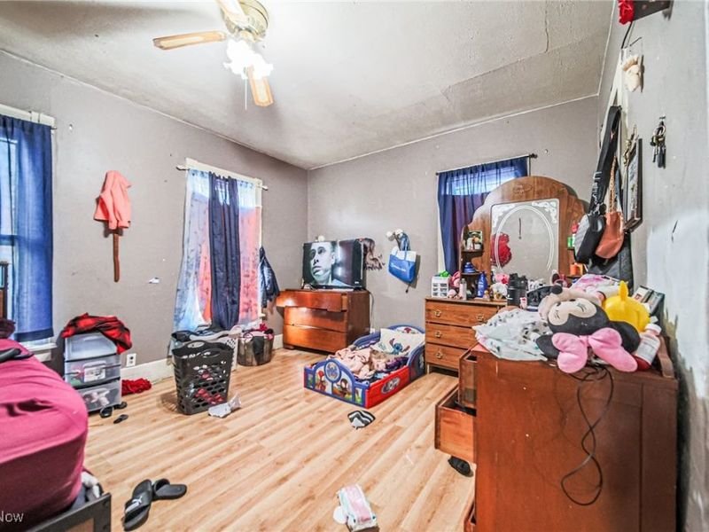 210 W 4th Street, Dover, OH 44622 Photo 12