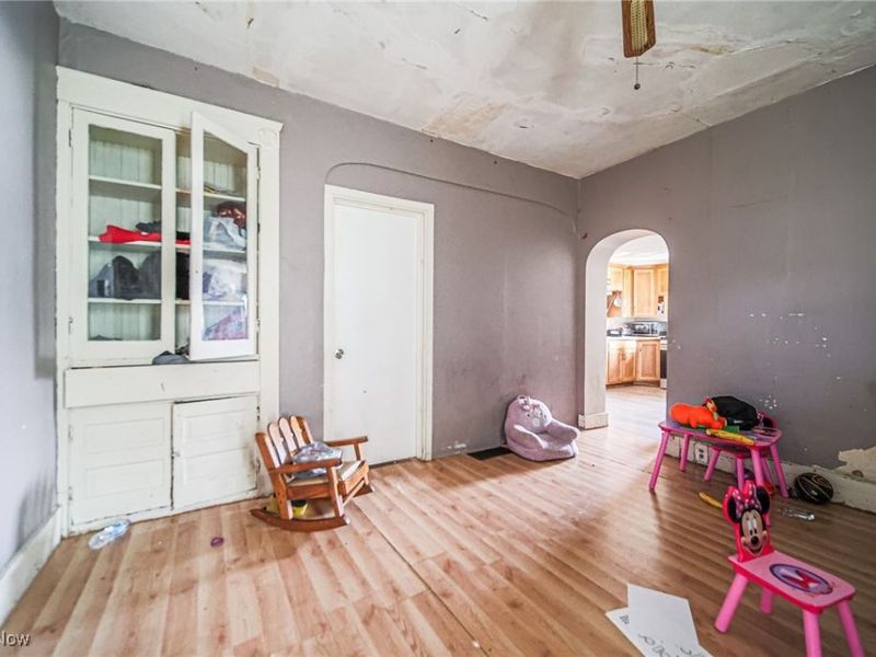 210 W 4th Street, Dover, OH 44622 Photo 13