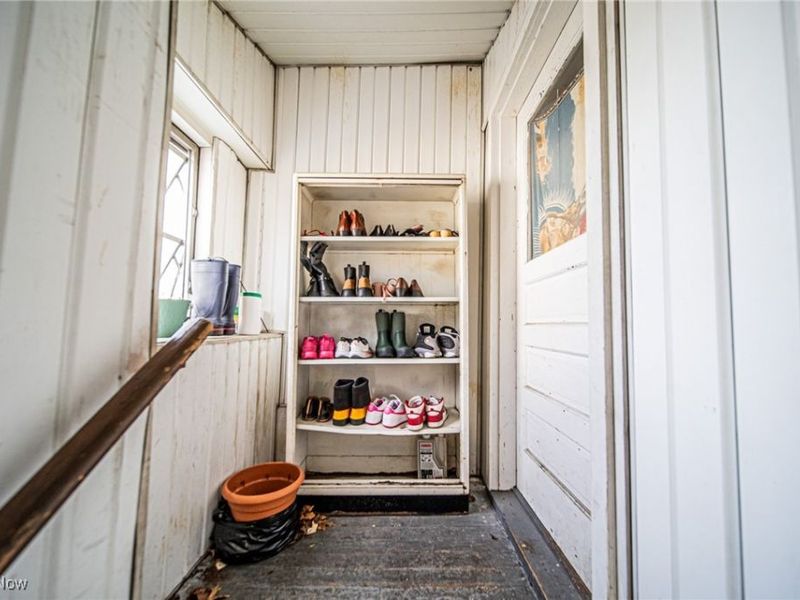 210 W 4th Street, Dover, OH 44622 Photo 26