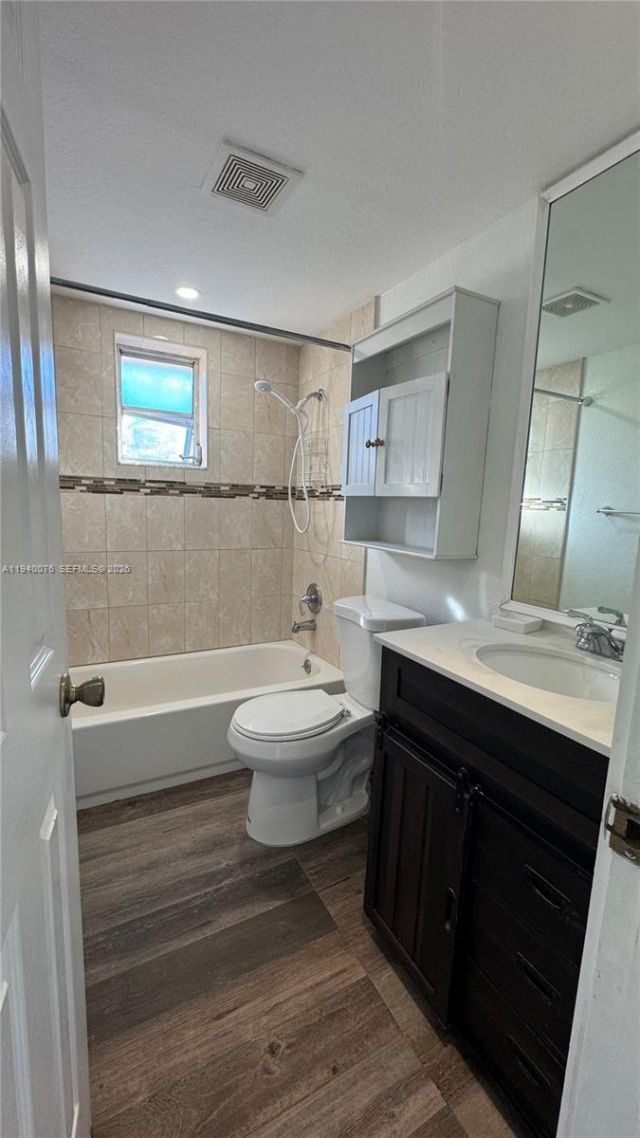 8650 SW 109th Ave, Unit 3-230, Miami, FL 33173 Photo