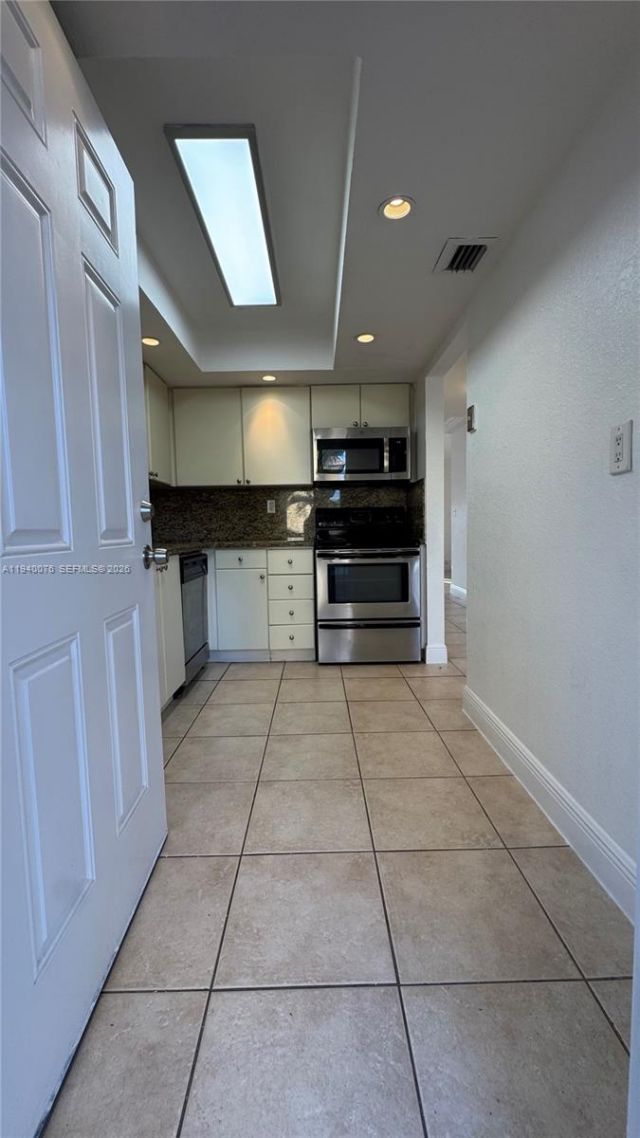 8650 SW 109th Ave, Unit 3-230, Miami, FL 33173 Photo