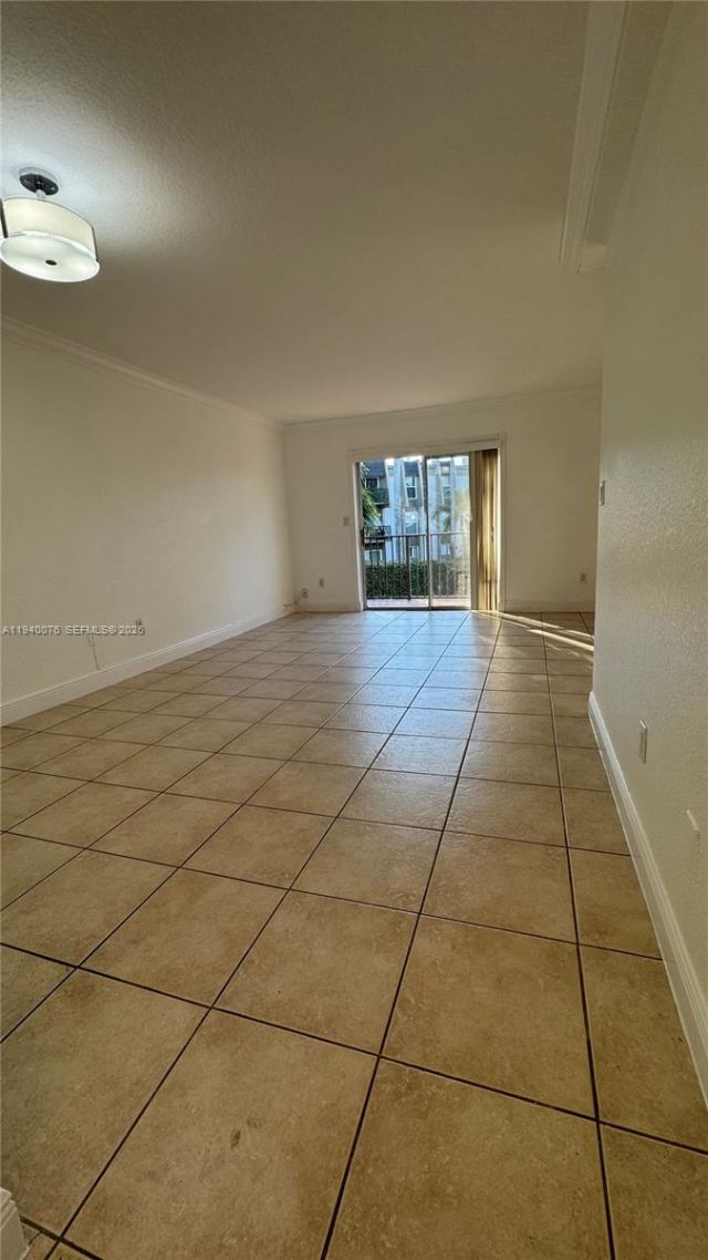 8650 SW 109th Ave, Unit 3-230, Miami, FL 33173 Photo