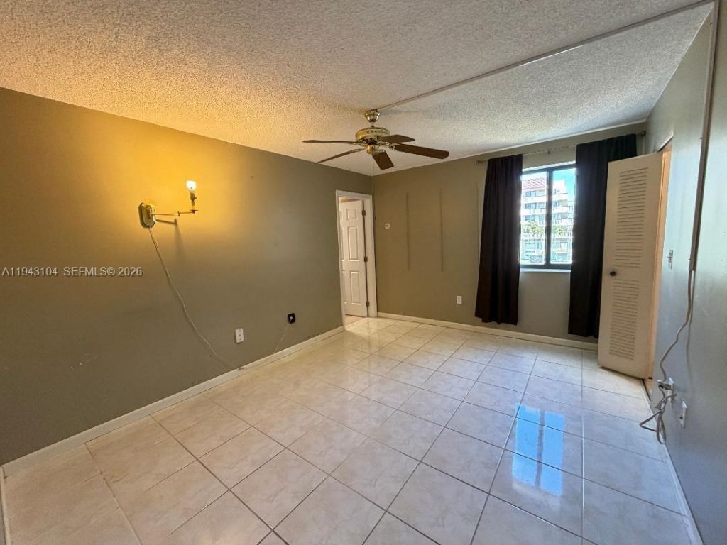 10296 NW 9th St Cir, Unit 202, Miami, FL 33172 Photo