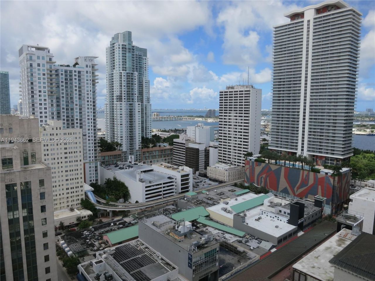 151 SE 1 St, Unit 2504, Miami, FL 33131 Photo