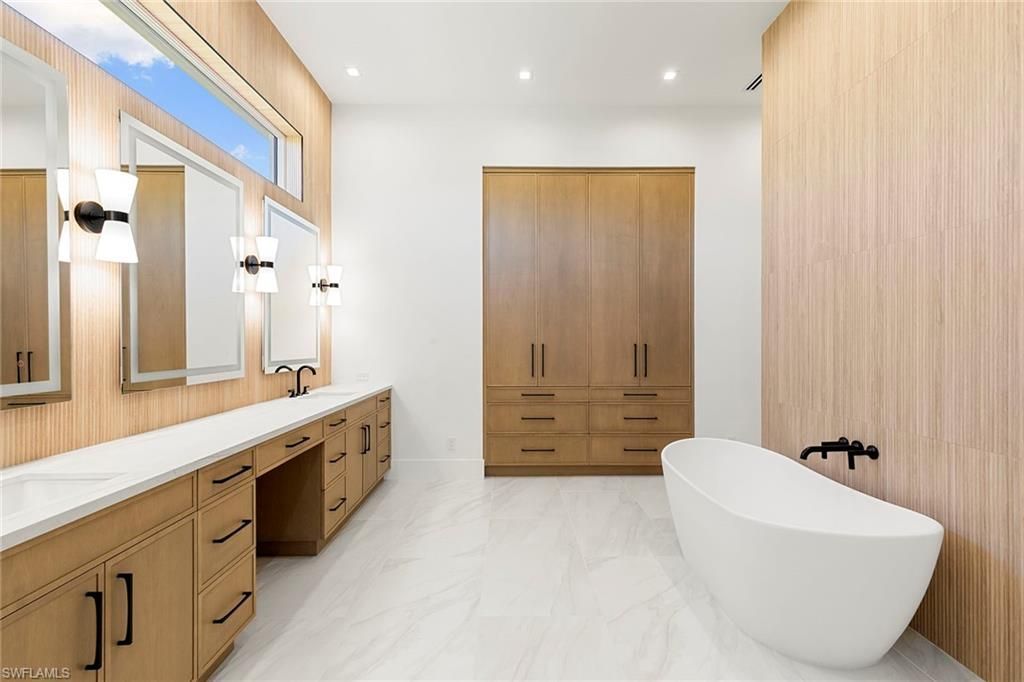 2309 Anthony Ct, Naples, FL 34109 Photo