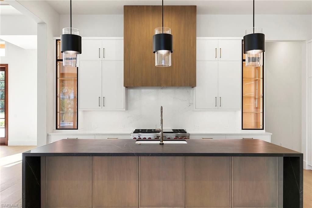 2309 Anthony Ct, Naples, FL 34109 Photo