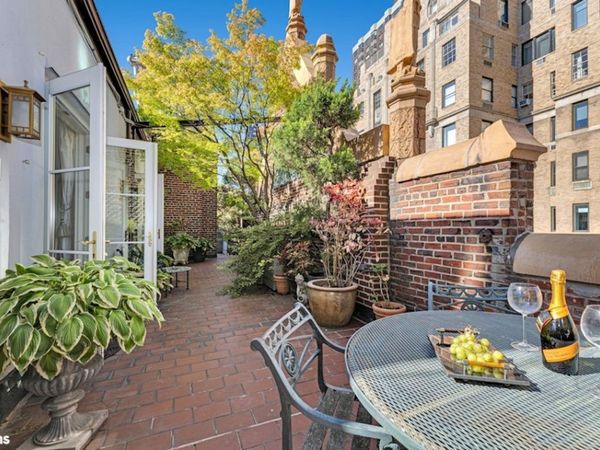 444 E 52ND Street, Unit PENTHOUSE, Manhattan, NY 10022