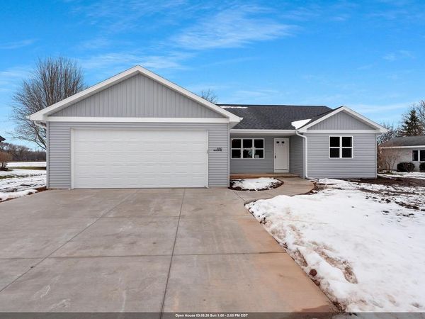 8350 PHEASANT RUN TRAIL, Larsen, WI 54947