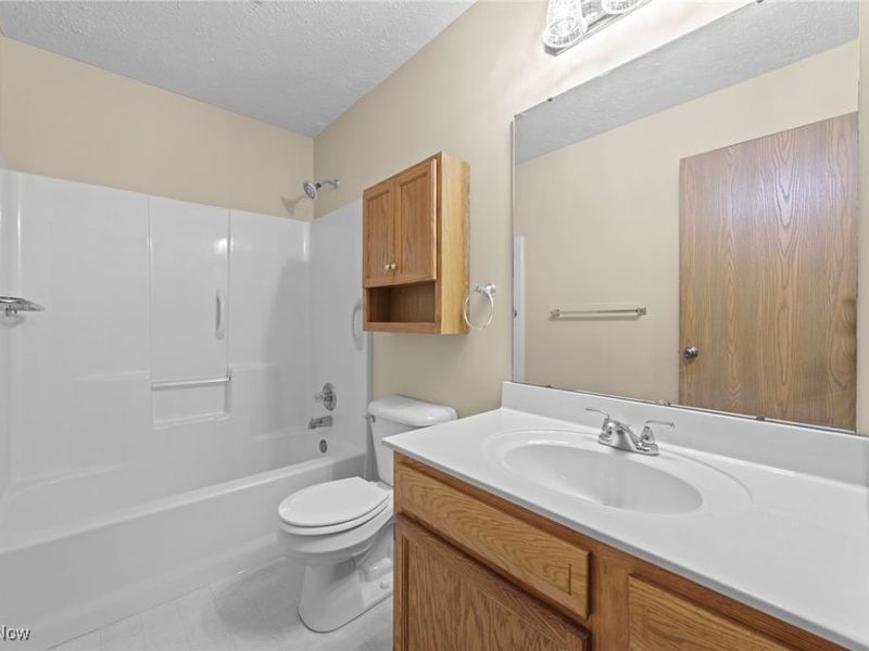 3225 Imrek Drive, Akron, OH 44312 Photo 14