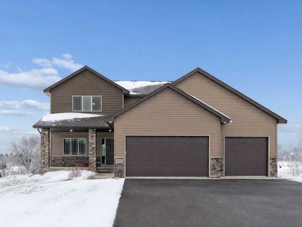 21532 Butternut Street NW, Oak Grove, MN 55011