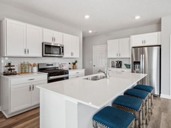 12850 Lawrence Way, Rogers, MN 55374